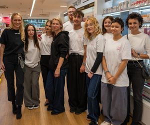 Odkryli siebie - teraz odkrywają rynek pracy.  23 osoby z szansą na pracę dzięki programowi „Odkryj siebie z Hebe”