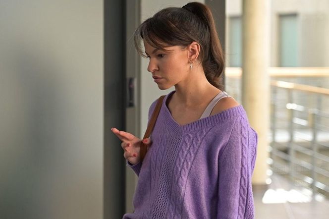 Pierwsza miłość, odcinek 4160: Zdesperowana Kinga grozi Lilce, że pozbawi ją praw rodzicielskich - ZDJĘCIA