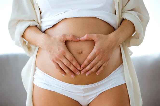 Infekcje intymne w ciąży zdarzają się każdej z nas.  Jak radzić sobie ze stanem zapalnym?
