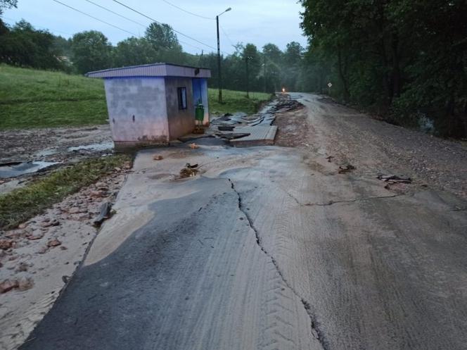 Powódź: Uszkodzone drogi w powiecie łańcuckim