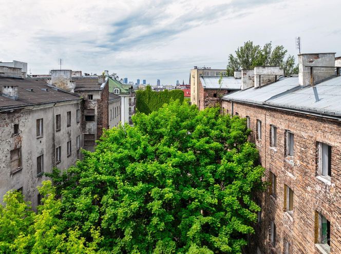 Warszawa. Kamienica Ząbkowska 19