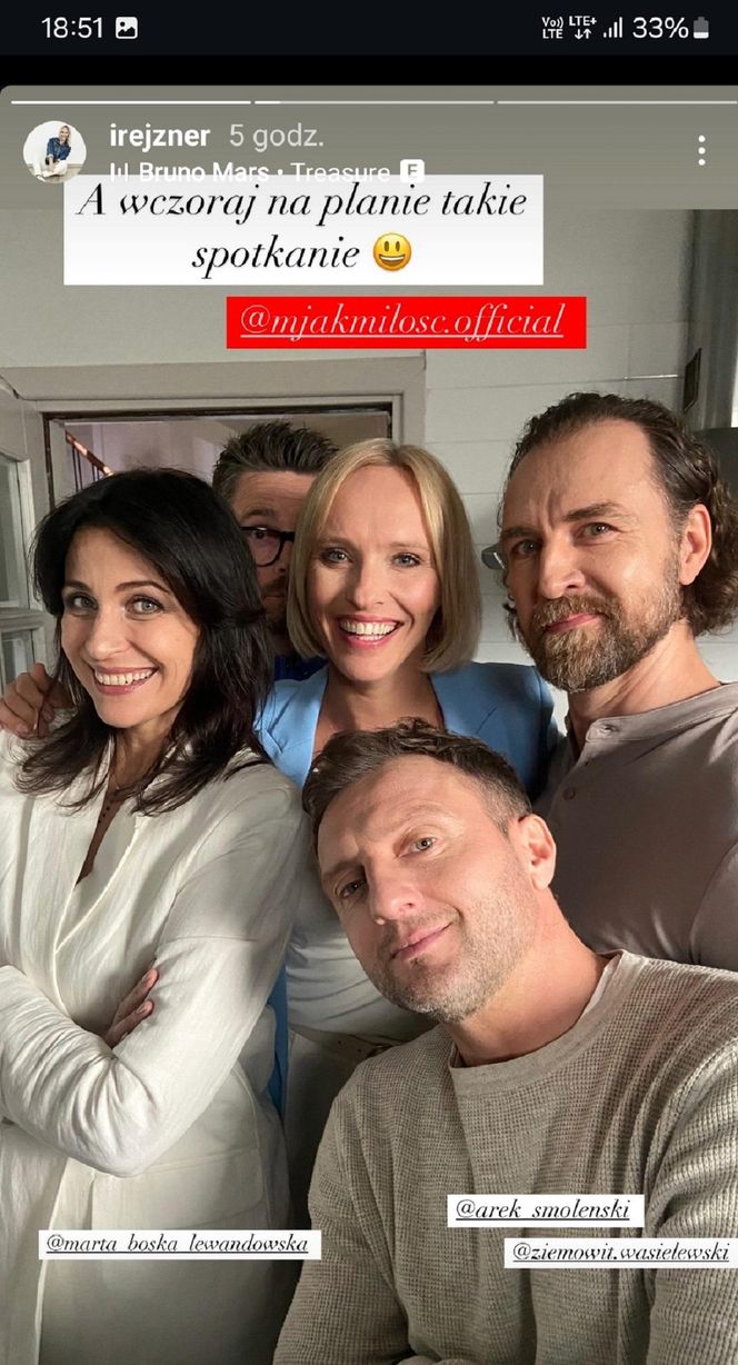 M jak miłość nowy sezon po wakacjach 2025. Tomasz Kawecki (Ziemowit Wasielewski), Bartek (Arkadiusz Smoleński), Ada (Marta Lewandowska), Dorota (Iwona Rejzner) na planie