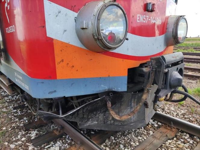  Strażak wjechał pod pociąg w Gorliczynie. Dostał drugie życie [GALERIA]