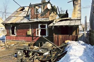 MOŃKI. Rodzina Kiszłów: Nasz dom spłonął, bo strażacy nie mieli wody