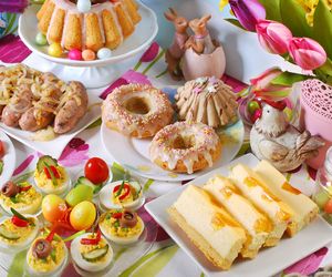 Menu na tradycyjną Wielkanoc - co podać na wielkanocne śniadanie? [WIDEO]