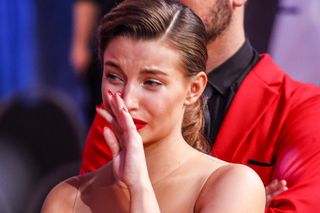 Julia Wieniawa molestowana na planie polskiej produkcji! Po latach przerwała milczenie