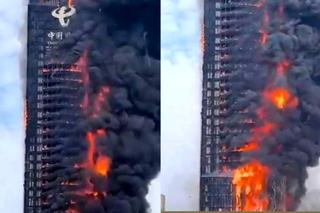 Wieżowiec wypełniony setkami ludzi spłonął jak zapałka. Przerażające nagranie z wnętrza [WIDEO]