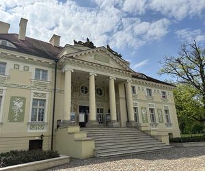Lewków.  Wyjątkowe drzewo na 3 maja! [POSŁUCHAJ]
