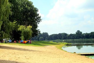 Zalew na Borkach znów otwarty. Sanepid dał zielone światło