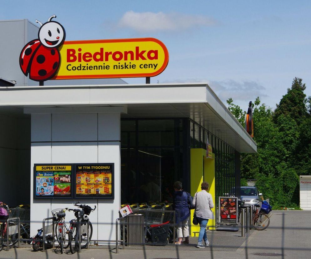 Tłumy w Biedronce. Nowa gazetka zaskakuje promocjami