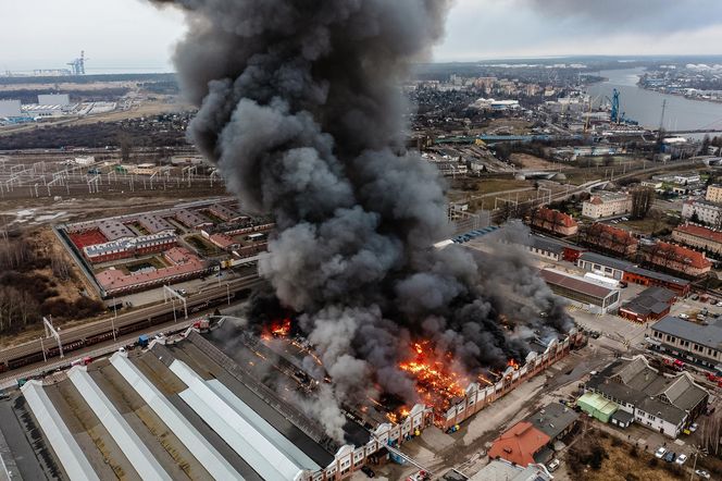 Pożar hali w Gdańsku