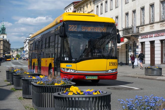 Tego na pewno nie wiedzieliście o komunikacji miejskiej w Warszawie! Najdłuższa linia autobusowa ma blisko 40 km