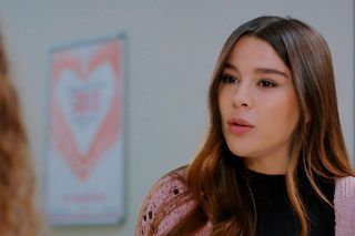 Miłość i nadzieja, odcinek 310. Melis, Zeynep