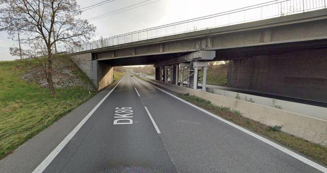 Wiadukt nad DK86 zostanie zburzony. A potem powstanie od nowa. Kosztowna operacja w Śląskiem