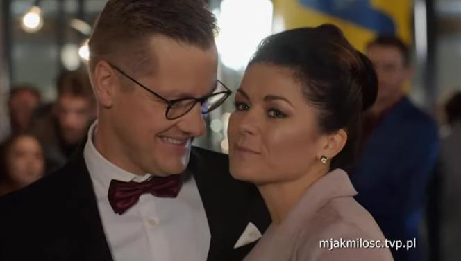 M jak miłość. Kinga (Katarzyna Cichopek), Piotrek (Marcin Mroczek)