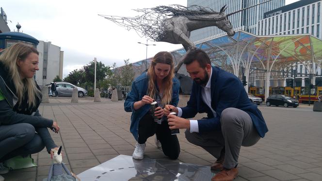 Łódź ma już pierwszy Selfie Point. Jest przy pomniku jednorożca