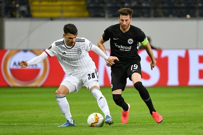 Eintracht w pierwszym meczu przegrał u siebie z Basel (0:3).