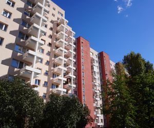 Blok przy ul. Sonaty 6 na Mokotowie, w którym żył Beksiński
