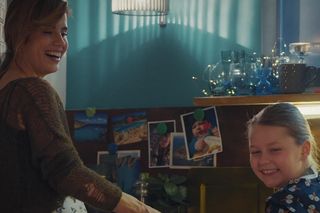 	M jak miłość odc. 1859. Maja (Laura Jankowska), Kama (Michalina Sosna)