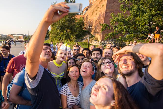 Zjechał już ze swoim tańcem kawał świata. Ostatnio zawitał do Krakowa! "Where The Heck is Matt?" [ZDJĘCIA, WIDEO]
