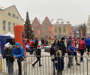 Bieg Mikołajów w Olsztynie 2023. Kilkaset osób pobiegło dla dzieci. Zobaczcie zdjęcia!