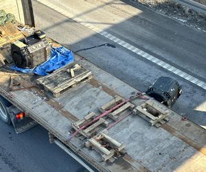 Wypadek na S8 ciężarówka wiozłą silnik Pendolino 