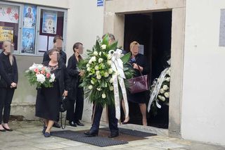 Pogrzeb Agnieszki Guz i jej syna w Sandomierzu. Rodzina i przyjaciele żegnają projektantkę gwiazd