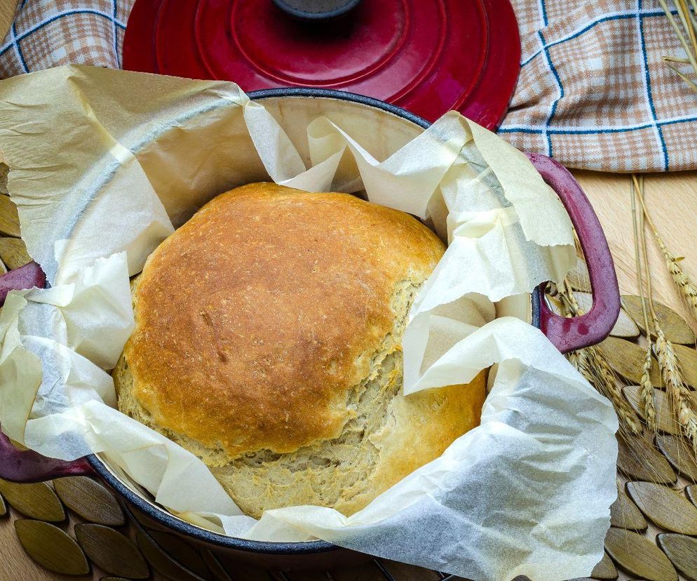 chleb z garnka na maślance