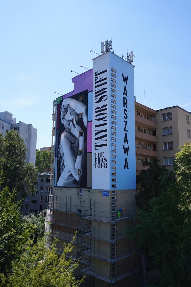 Mural Taylor Swift w Warszawie