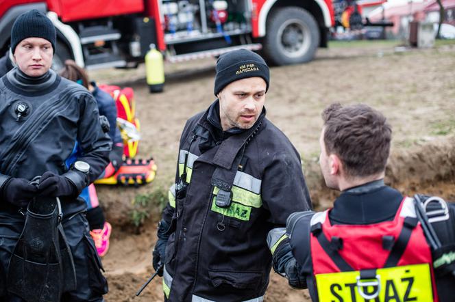 Strażacy 2 sezon odc. 14. Adam (Maciej Zakościelny), Rafał (Kuba Wesołowski)