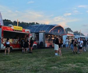 Strefy gastronomiczne na Łódź Summer Festival 2025. Co zjeść podczas wydarzenia? 