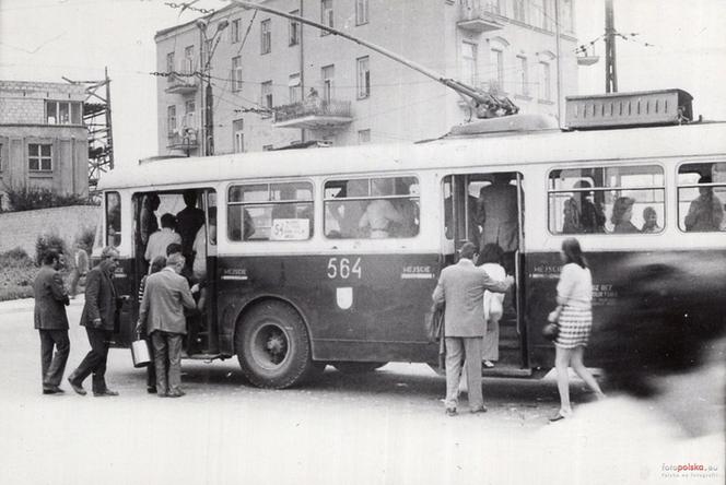 Te autobusy kursowały po ulicach Lublina w XX wieku! ZOBACZ archiwalne zdjęcia