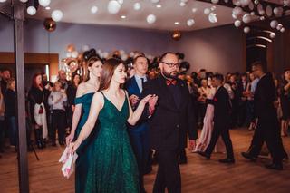 Studniówka Zespołu Szkół Elektronicznych i Telekomunikacyjnych w Olsztynie. Tak się bawili! [ZDJĘCIA]