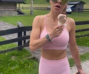 Doda w Kościelisku pokazała więcej niż tylko szlaki! Te szorty niewiele zasłoniły!