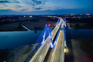 To nie Los Angeles, to Kraków! Zobacz wyjątkowe ujęcia najdłuższego mostu w Małopolsce