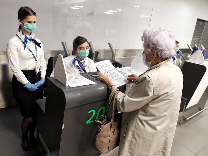  Wznowienie lotów pasażerskich 