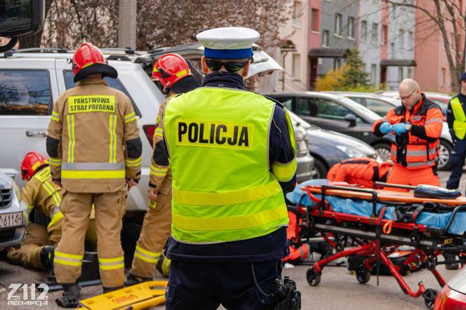 Zabrze: 42-latek przygnieciony przez samochód osobowy