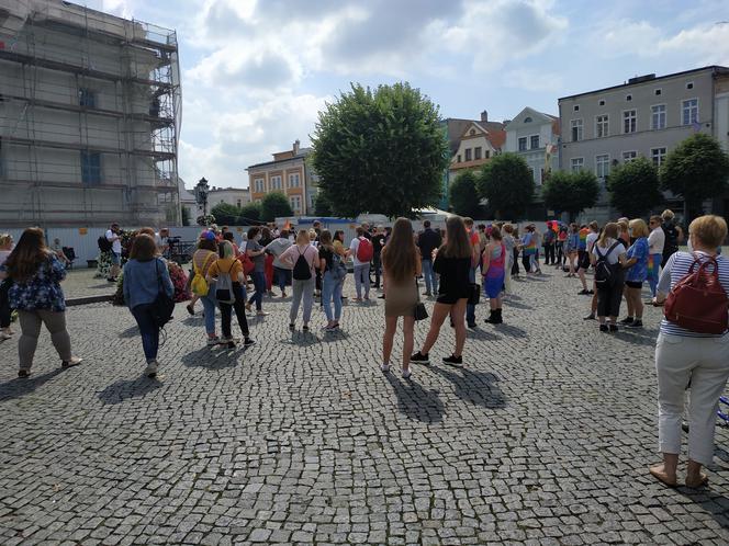 pikieta LGBT Leszno