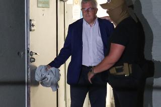 Ryszard Czarnecki doprowadzony do prokuratury w Katowicach