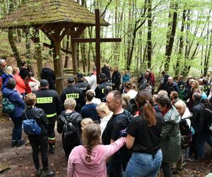 Droga krzyżowa Nowa Słupia - Święty Krzyż. 18 kwietnia 2025