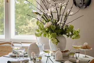 Minimalistyczna zastawa stołowa - Weswting