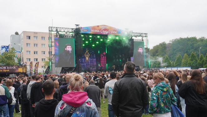 Kortowiada 2025. Koncerty na Plaży Kortowskiej przyciągnęły tłumy. Tak wyglądał drugi dzień imprezy!