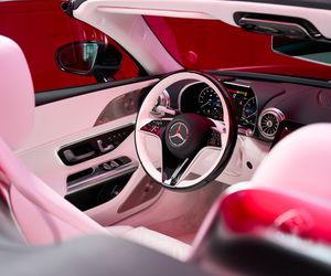 Nowy Mercedes-Maybach SL 680 Monogram Series. Kabriolet jak dzieło sztuki. Premiera w Warszawie 