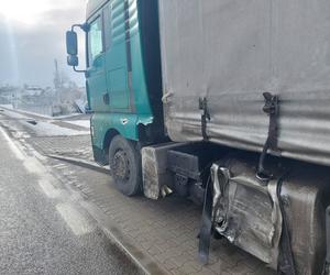 W Kuczowie ciężarówka zderzyła się z autem osobowym