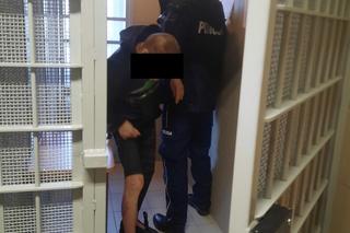 Groził policjantom, że pozabija ich mieczem. Dramatyczna interwencja na Pradze-Południe