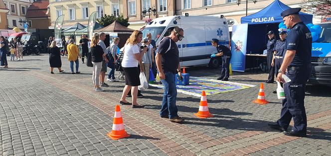 Trwa piknik "Zadbaj o zdrowie” na Placu Zamkowym w Lublinie