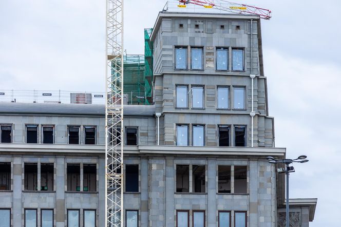 Gmach Banku Gospodarstwa Krajowego w Warszawie w trakcie remontu