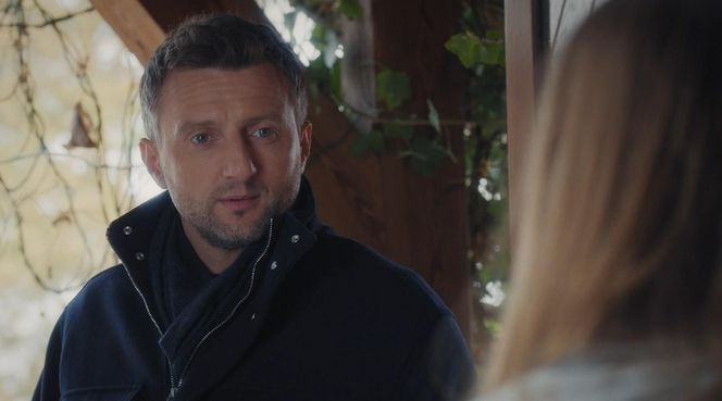 M jak miłość odc. 1869. Hania (Wiktoria Basik), Bartek (Arkadiusz Smoleński)