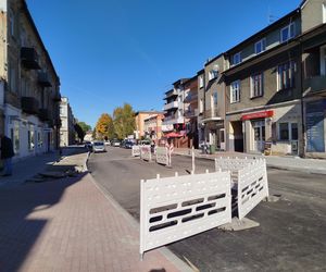 Na ul. Floriańskiej w Siedlcach powstaje nowe rondo ósemkowe i nowa nawierzchnia