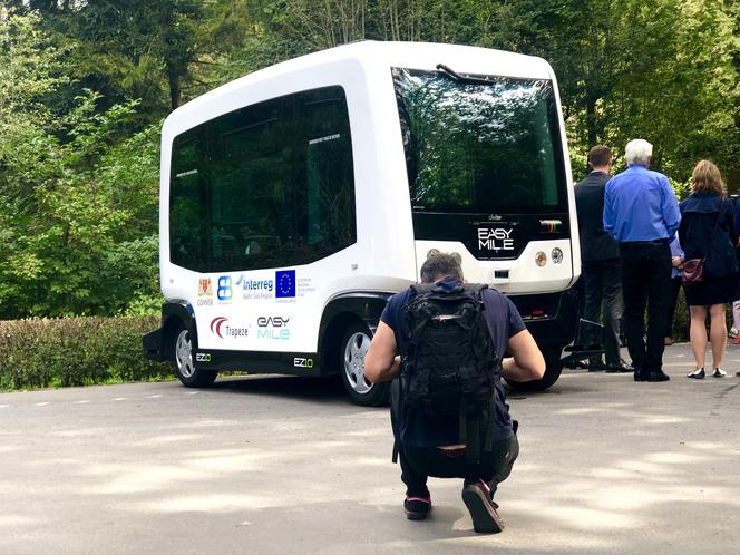 Każdorazowo pojazd pomieści maksymalnie dziewięcioro pasażerów, którzy nie będą musieli zapłacić za bilet. 